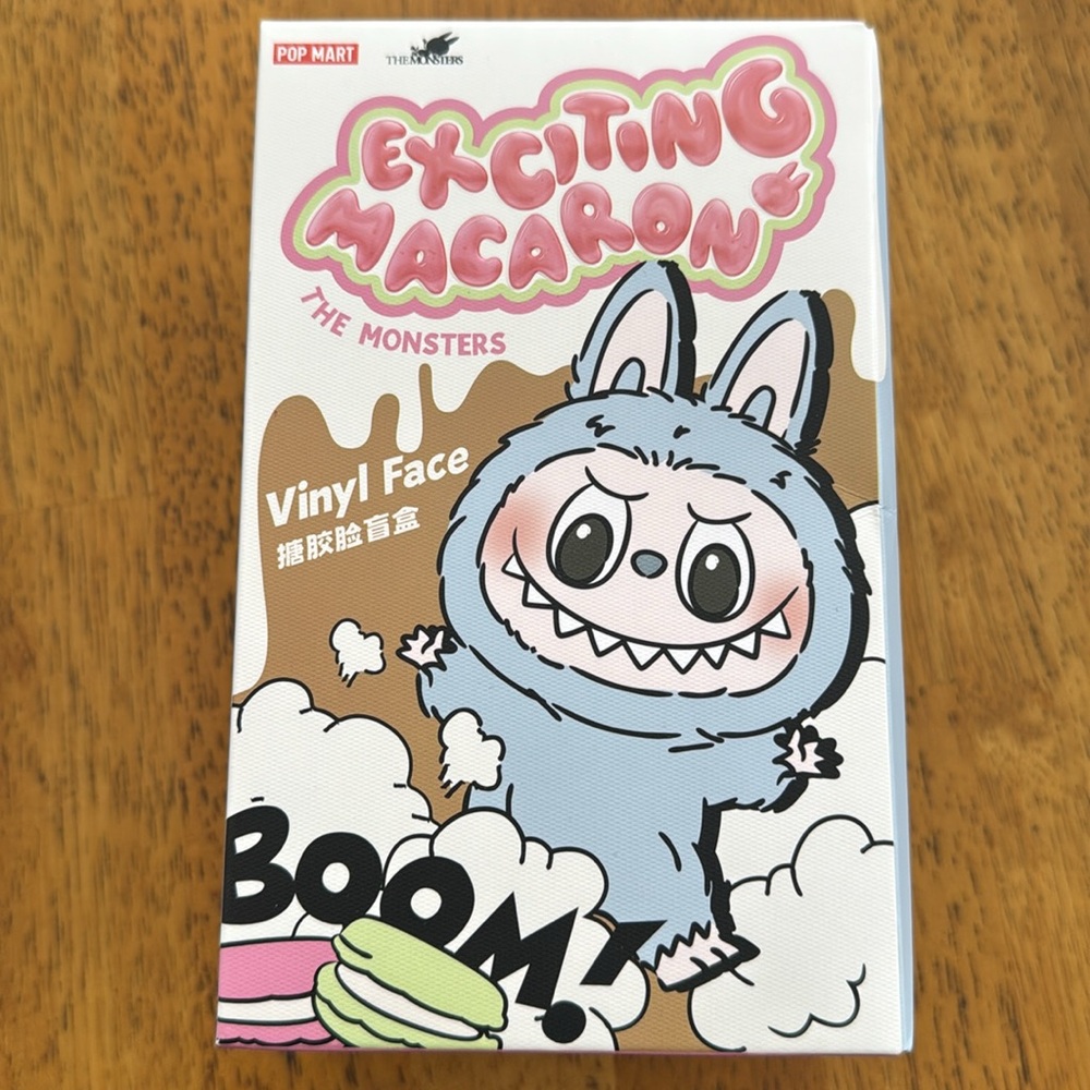 AUTHENTIC The Monsters Labubu Macaron Vinyl Face - Soymilk